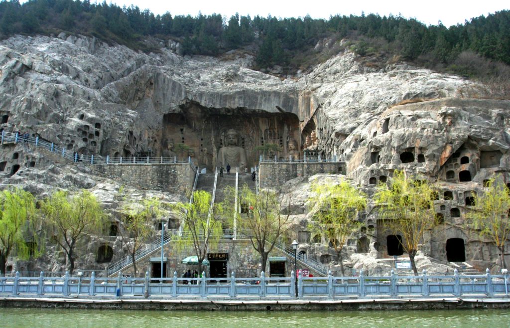5 основных достопримечательностей Лояна, Китай Горт Лунмэнь, Лоян