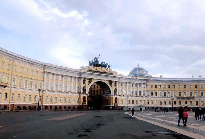 Дворцовая площадь, санкт-петербург